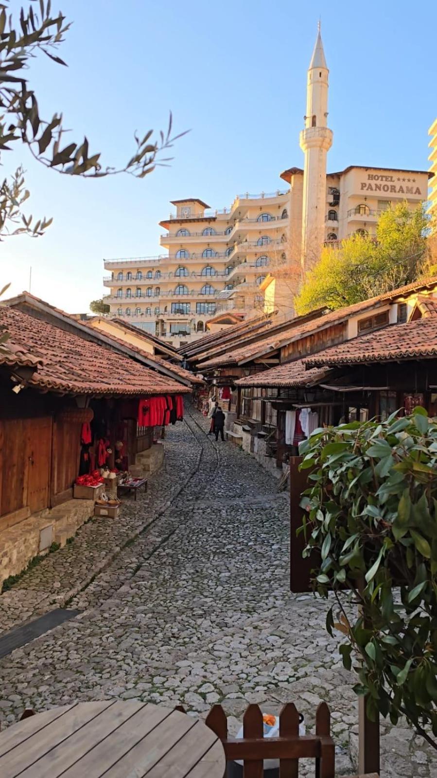 Enma Rooms Krujë Esterno foto