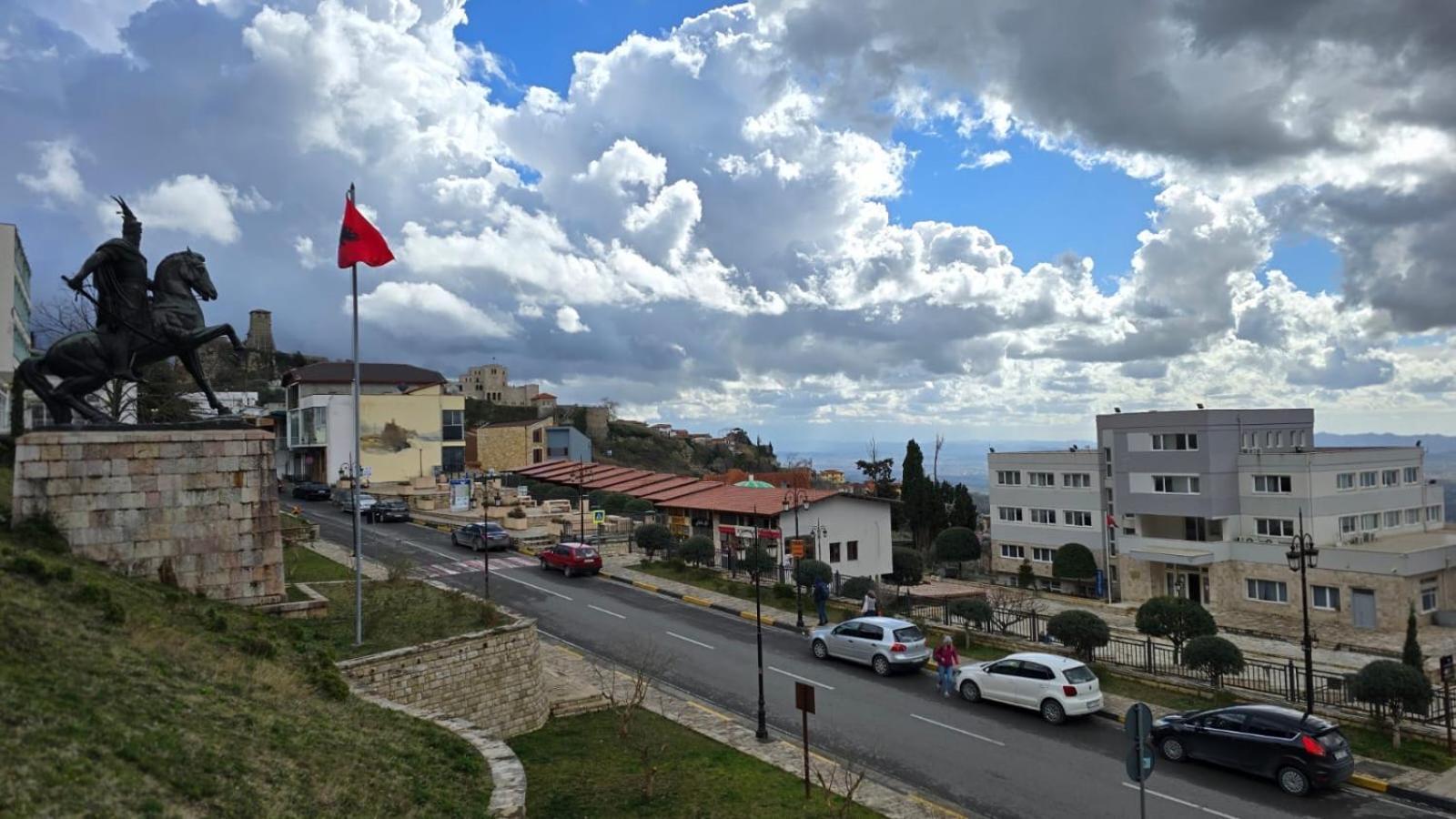 Enma Rooms Krujë Esterno foto
